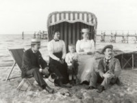 1910-00-00-im-Hintergrund-Bruecke-von-Arendsee-beim-Konzertgarten-erb.1903-310x207