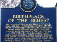 445 7.12.17 Einer von 200 Blues Marker-Schildern des Blues Trail